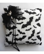 Gothic Bat Wedding Rings Pillow, Gothic Wedding, Batman wedding, Vampire, Dracula, Black White wedding