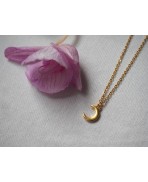 Collier minimaliste Croissant de Lune argenté, choker lunaire, céleste, Mariage hiver, Déesse Triple Lune