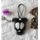 Grigri suspendu Sugar skull Ornement Gothique Tête de mort Halloween Noir, Plaque de porte, Calavera, Crâne