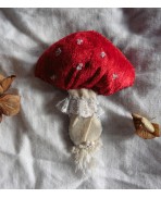 Red Amanita Velvet Brooch, Mushroom, Nature, Mori girl, Forest, Witch, Fungi, Fungus, Fall, Winter