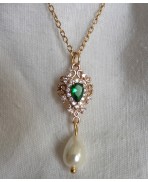 Green Emerald Pearl drop Renaissance Necklace, Tudor, Queen, medieval, Cottagecore, Dark Academia, Victorian, Gothic, historical