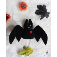 Adopte une chauve-souris Ornement Peluche Poupée Gothique, Poupée d'art, Créature, Halloween, cadeau noël gothique