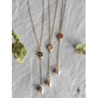 Collier Renaissance Lariat Quatre-feuilles et perle, Chapelet court, Médiéval, Tudor, Rosaire Gothique