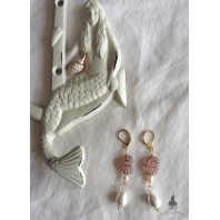 Nautilus Teardrop Pearl and Conch Shell Gold Earrings, Sea, Beach, Mermaid, Dark Academia, Sea Goddess, Sea Snail