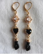 Boucles d'oreilles Ex-voto coeur Milagro & Main NOIR, Main de tarot