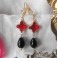 Arlequin Boucles d'oreilles Trèfle Cristal rouge et Perle goutte noir or, Baroque, Carnaval, Renaissance